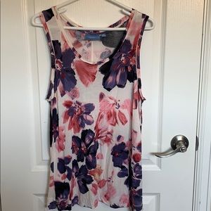 2/$15 - TWO XL Simply Vera Vera Wang Tank Tops